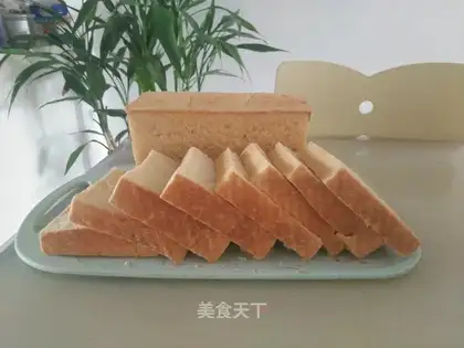 Refrigerated salt toast
