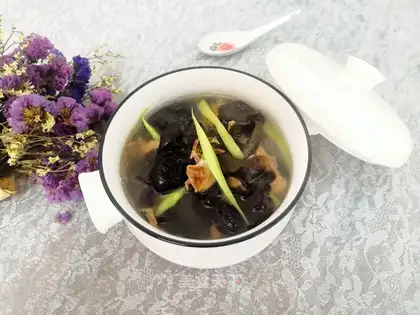 Pig heart soup