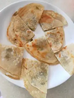 Onion dumplings