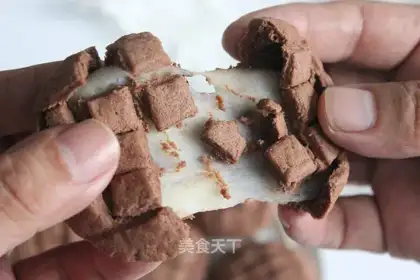 Chocolate mashed potatoes and cookies