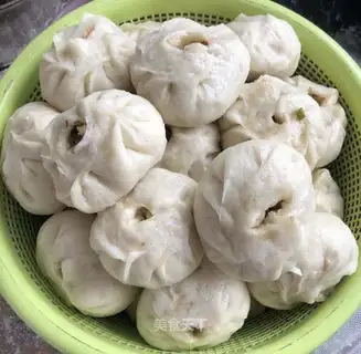 Onion mushroom bun