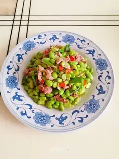 Bean fried meat