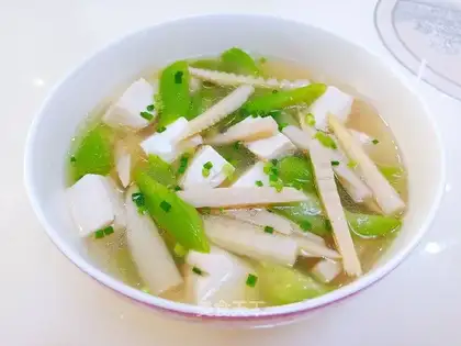 Tofu soup