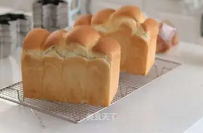 Sweet toast