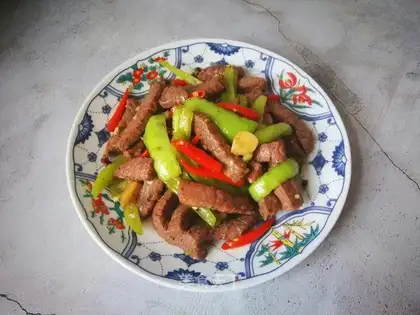 Black pepper steak