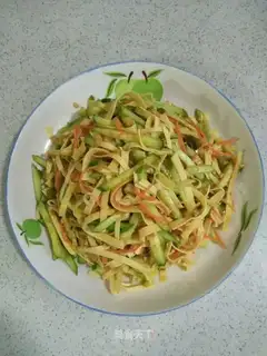 Dry tofu cucumber