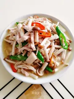 Crab mushrooms and fried meat