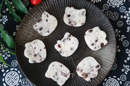 Red Bean Mountain medicine mud