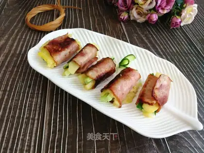 Bacon potato rolls