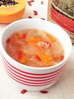 The papaya silver spoon