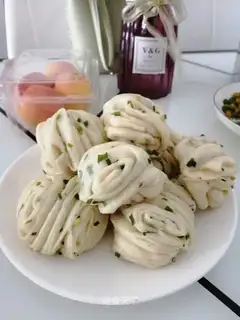 Onion rolls