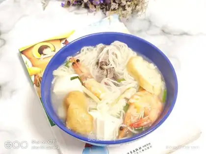 Shrimp tofu noodles