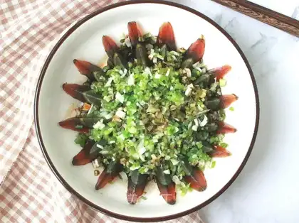 Green peppers and eggs