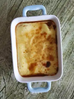 Cracked caramel pudding