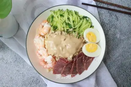 Noodles with peanut butter