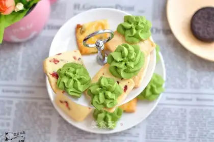 Tea cookies