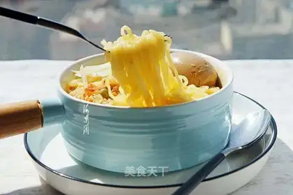 Cheese noodles