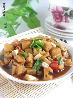 Sweet and sour lotus root