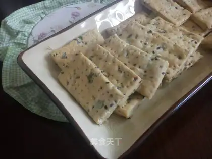 onion soda biscuits