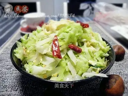 Sauce shredded cabbage