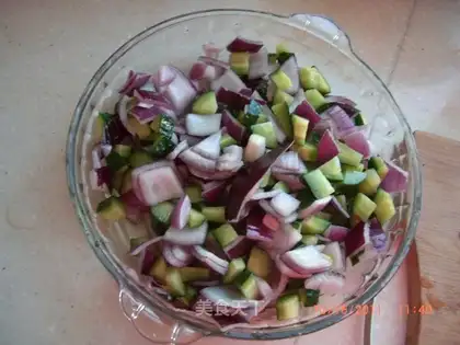 Cucumber mixed with onions