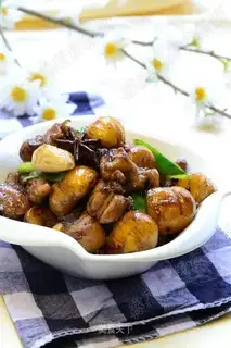 Roasted chicken with chestnut