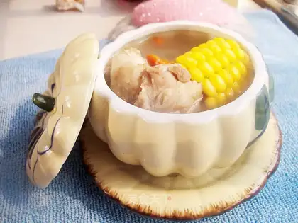 Bone corn soup