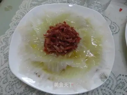 Steamed cabbage with bacon