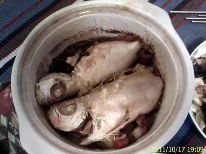 Baked big-eyed fish in casserole