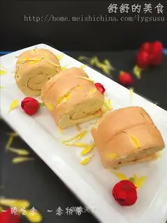 Chrysanthemum cake roll