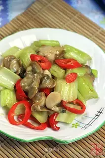 stir-fried scallops with celery