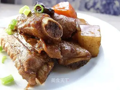 Stewed steak with potatoes