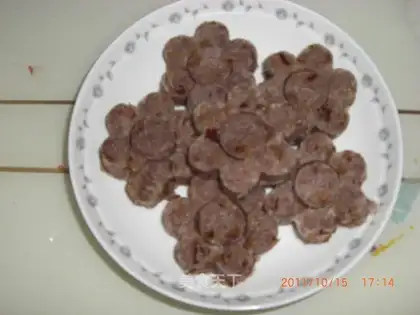 Red dates and bean paste cake