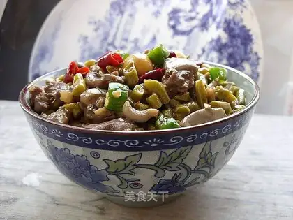 Sour beans and chicken offal