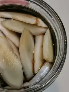 Sour, sour, soaky ginger