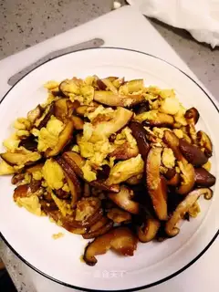 Shroom fried eggs