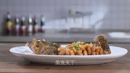 Rich fish with sugar and vinegar