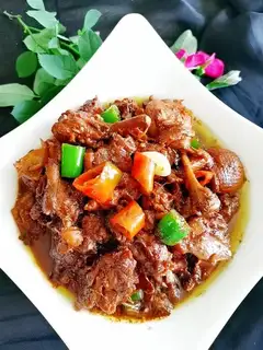 Duck with sauce