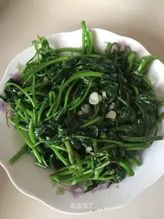 Red potato leaves