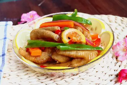 The lemon chicken claws