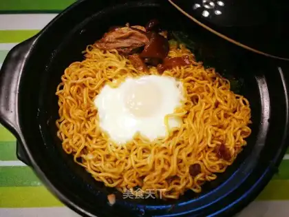 Cinnamon noodles