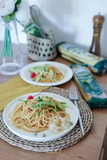 Fresh vegetables and pasta