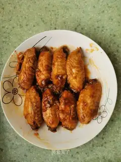 Red chicken wings