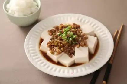 Meat and tofu