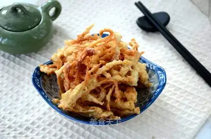 Dried golden needle mushrooms