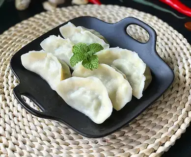 Celery pork dumplings