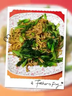 Sausage noodles