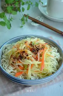 Three cold noodles