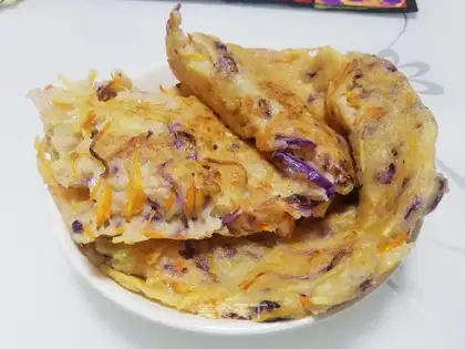 Three-colour vegetable pancakes