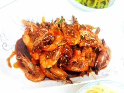 Red burning shrimp